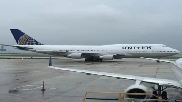 United Airlines Flight UA770 Emergency Diversion